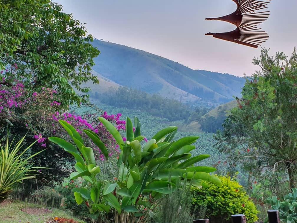 Nyore Hillside Retreat Mbarara Bagian luar foto